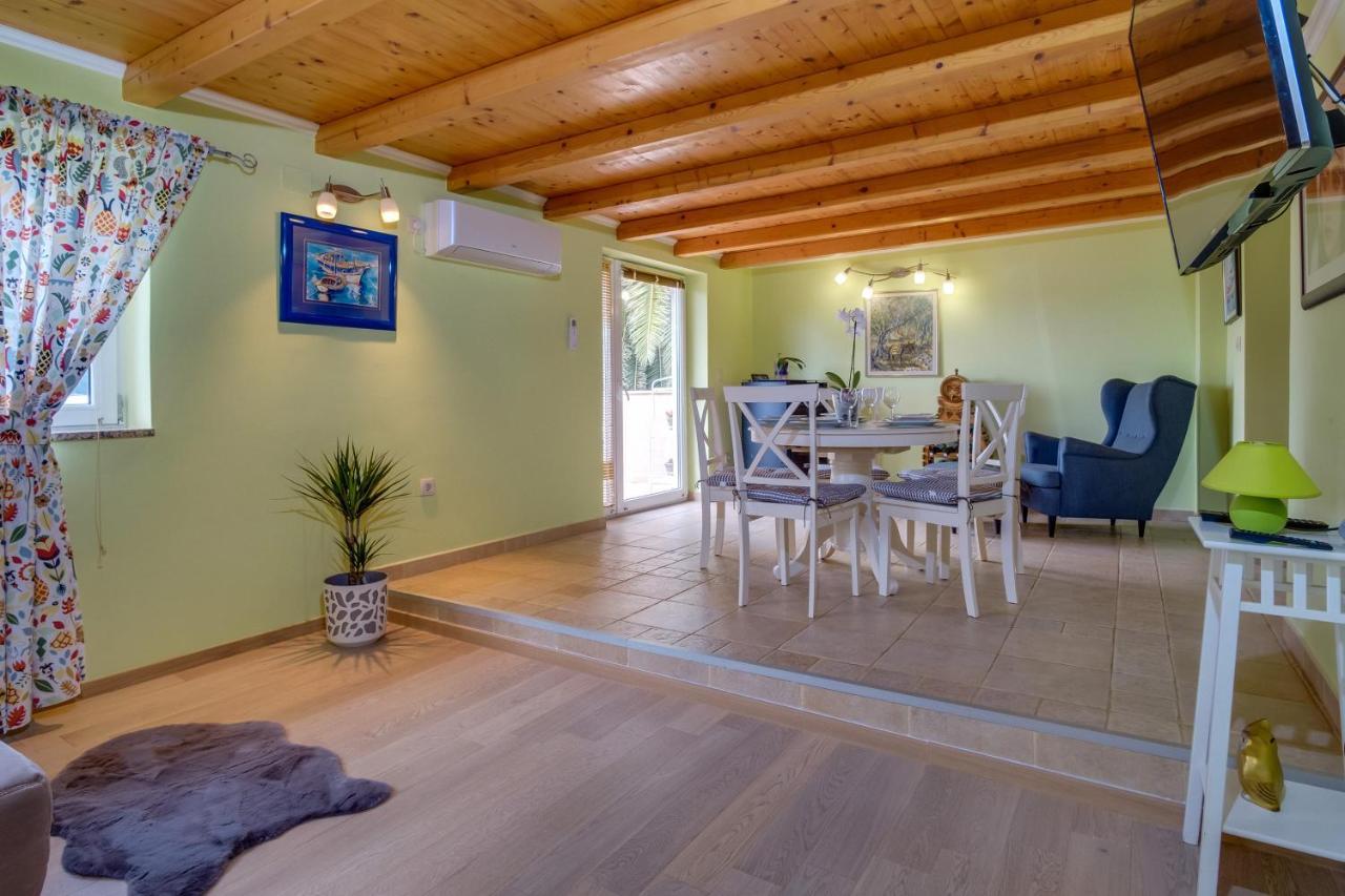 Isabela Apartment Mali Losinj Luaran gambar