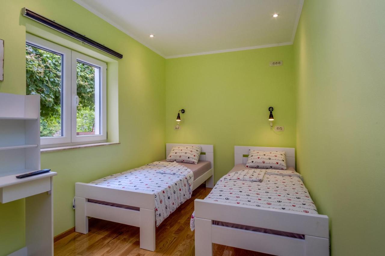 Isabela Apartment Mali Losinj Luaran gambar