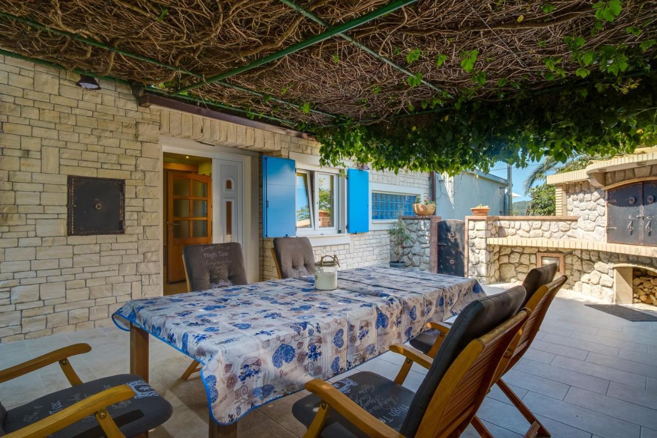 Isabela Apartment Mali Losinj Luaran gambar