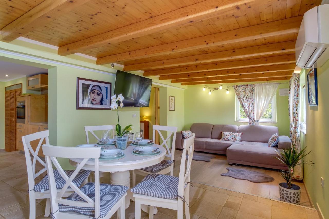 Isabela Apartment Mali Losinj Luaran gambar